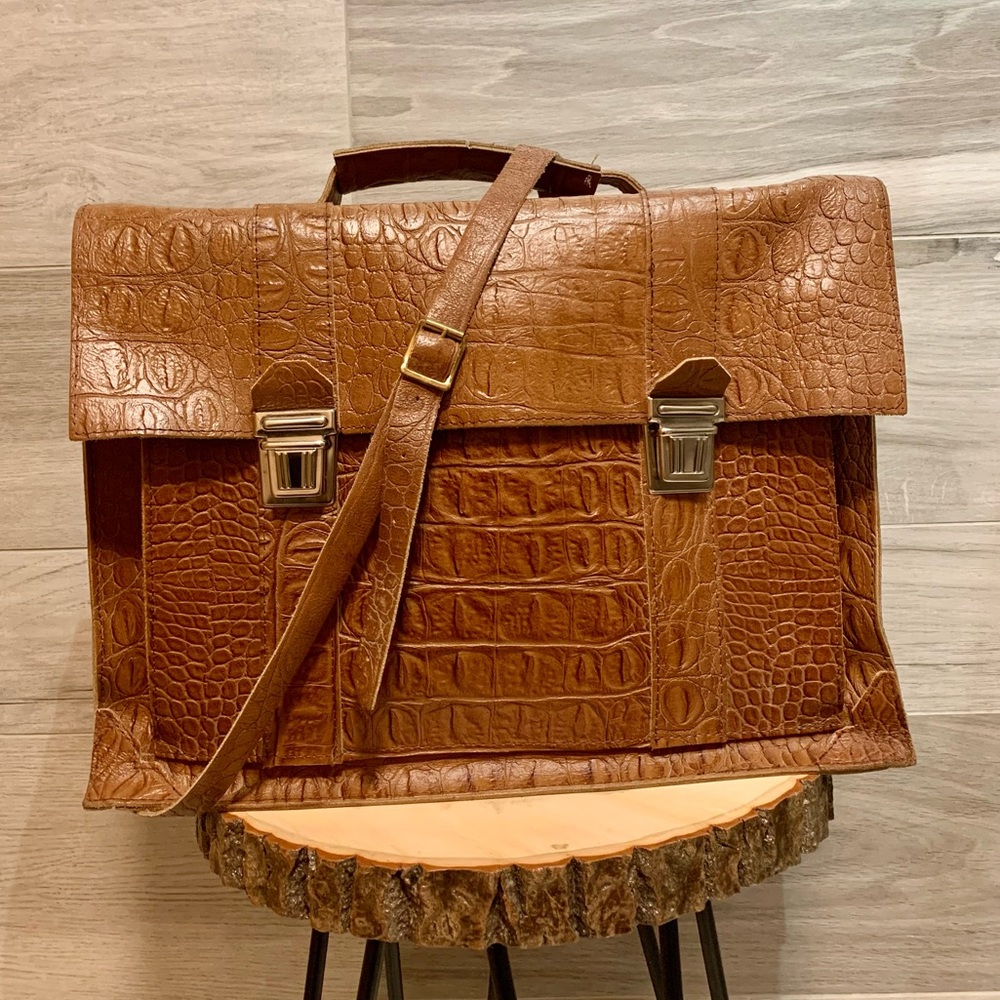 Vintage Brown Genuine Leather Croc Embossed Briefcase/ satchel -cross body strap